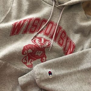 Champion Wisconsin Badgers Sweatshirt